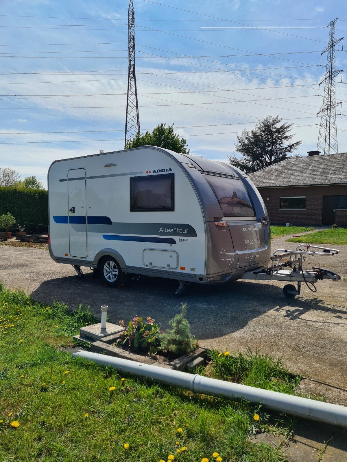 adria-altea-4four-362-XH, Caravans en Kamperen, Caravans, Particulier, tot en met 4, Adria, Douche, Fietsenrek, Gascomfoor, Hordeur
