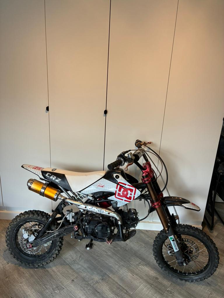 Pitbike 125cc, Fietsen en Brommers, Ophalen, Zo goed als nieuw, Pitbike