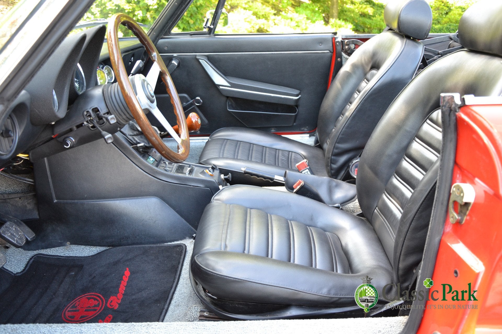 Alfa Romeo Spider 2.0 Veloce (bj 1981), foto 12
