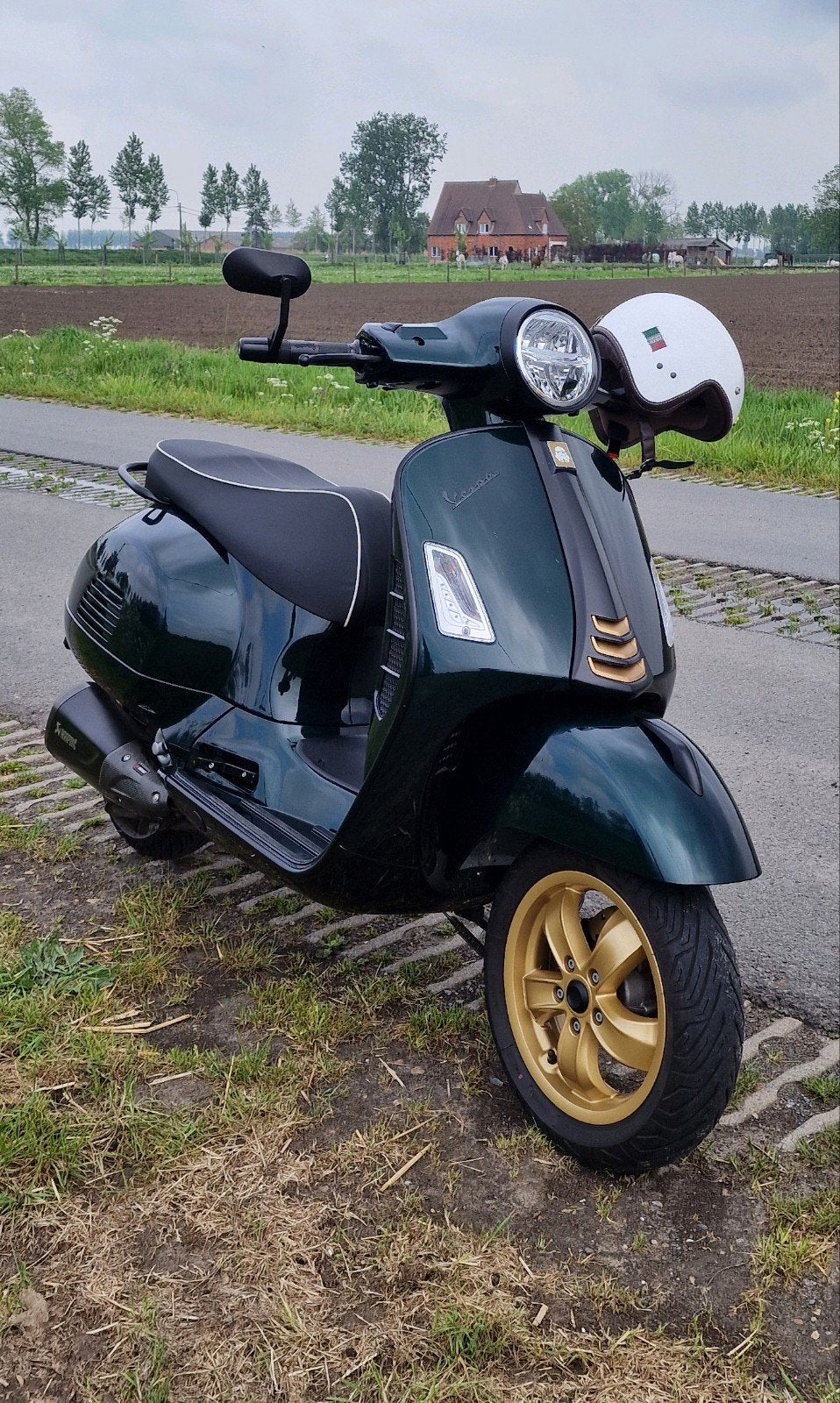 Vespa GTS 300 racing sixties 2022 11900km, Particulier, Scooter