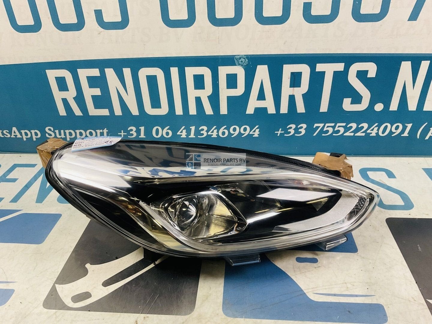 Koplamp Ford Fiesta MK8 LED L1BB-13E014-CE 2-B7-8312, Auto-onderdelen, Gebruikt, -, -, 6 maanden garantie