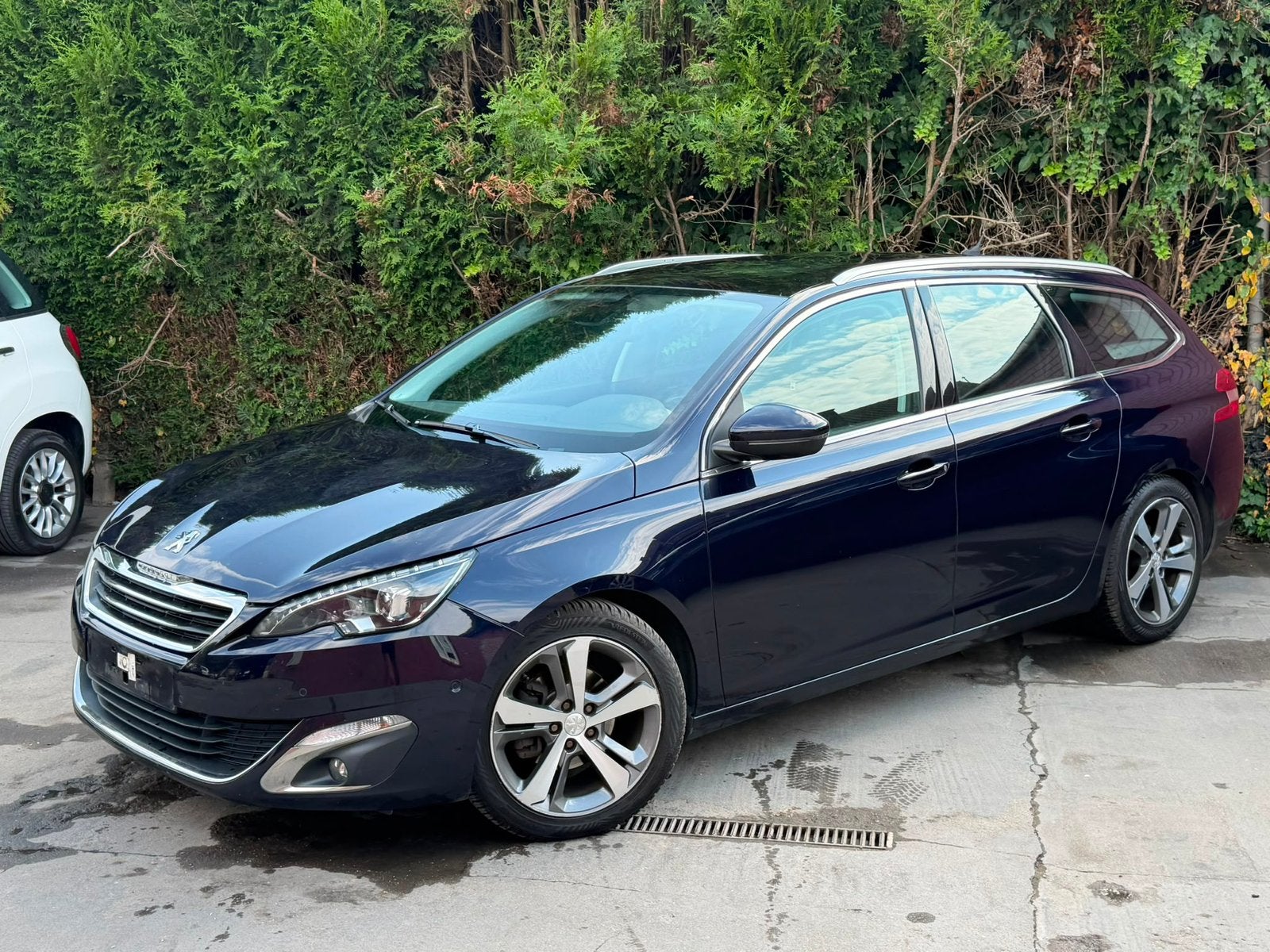 Peugeot 308 2015 automaat 4800€ gekeurd voor verkoop, Euro 6, Bedrijf, Diesel, Te koop