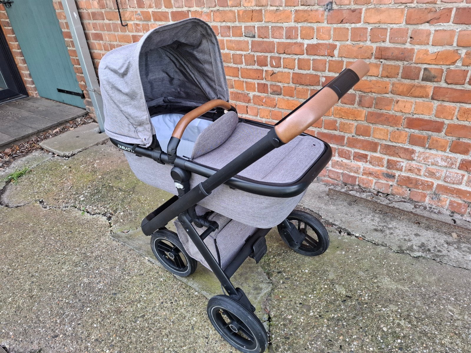 Kinderwagen dubatti one, compleet van maxi cosi tot peuter, Kinderen en Baby's, Luchtbanden, Zo goed als nieuw, Ophalen, Kinderwagen