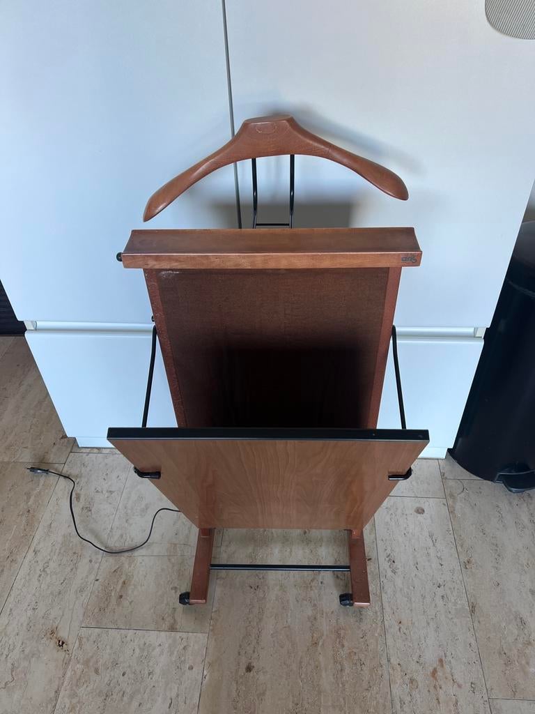 Luxe Elektrische Broekenpers/Dressboy -Aris (Made in Italy), Ophalen, Zo goed als nieuw