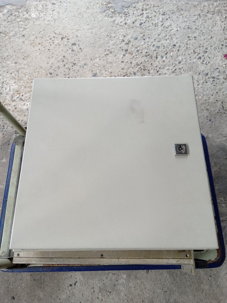 elektriciteits kast, Doe-het-zelf en Bouw, Ophalen, Gebruikt