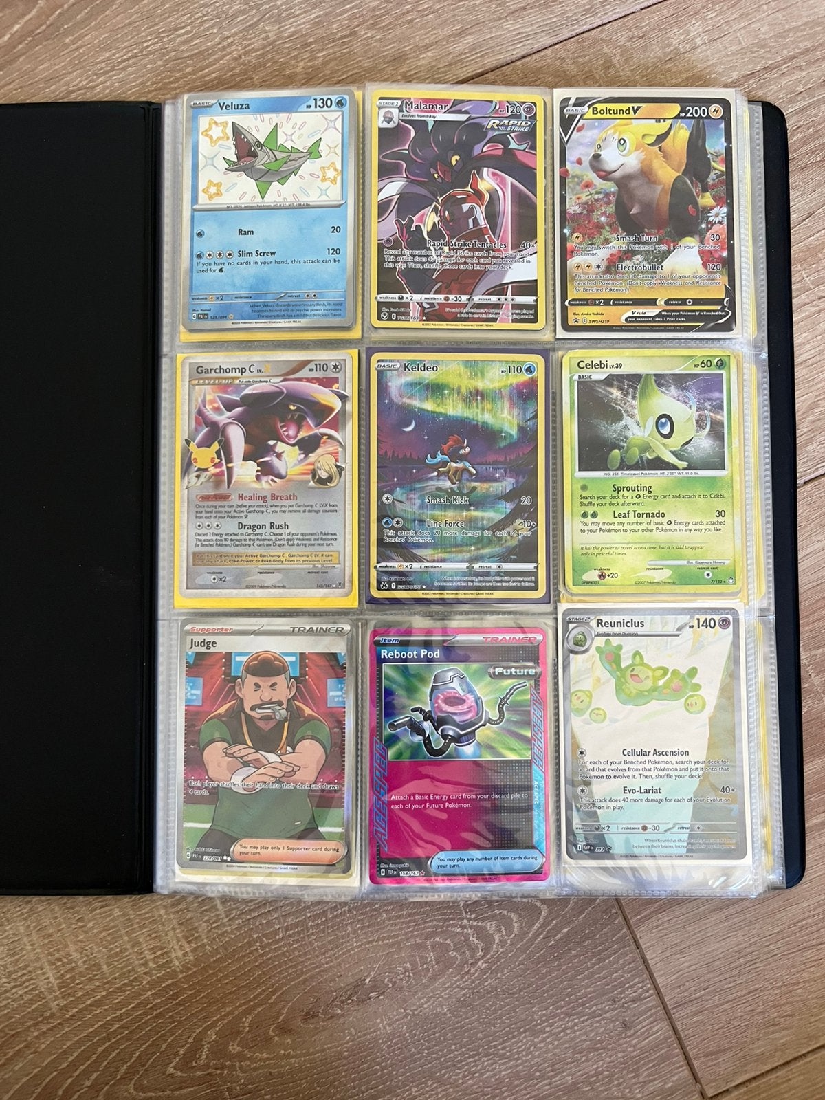 Pokemon binder met kaarten, Hobby en Vrije tijd, Verzamelkaartspellen | Pokémon, Ophalen of Verzenden, Zo goed als nieuw