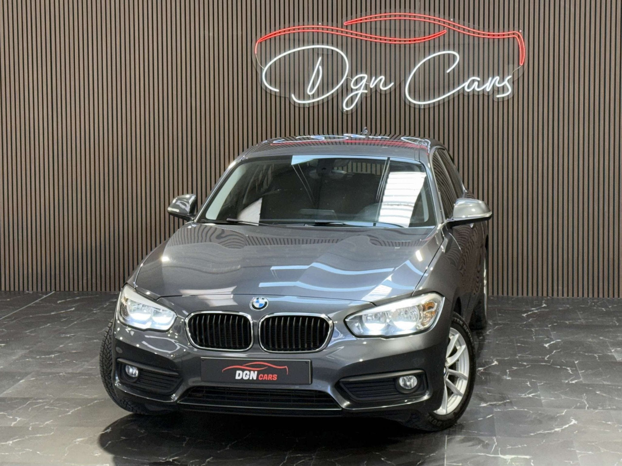BMW 1 Serie 116 116 dA (automatique), Autos, Argent ou Gris, Achat, Alarme, Euro 6