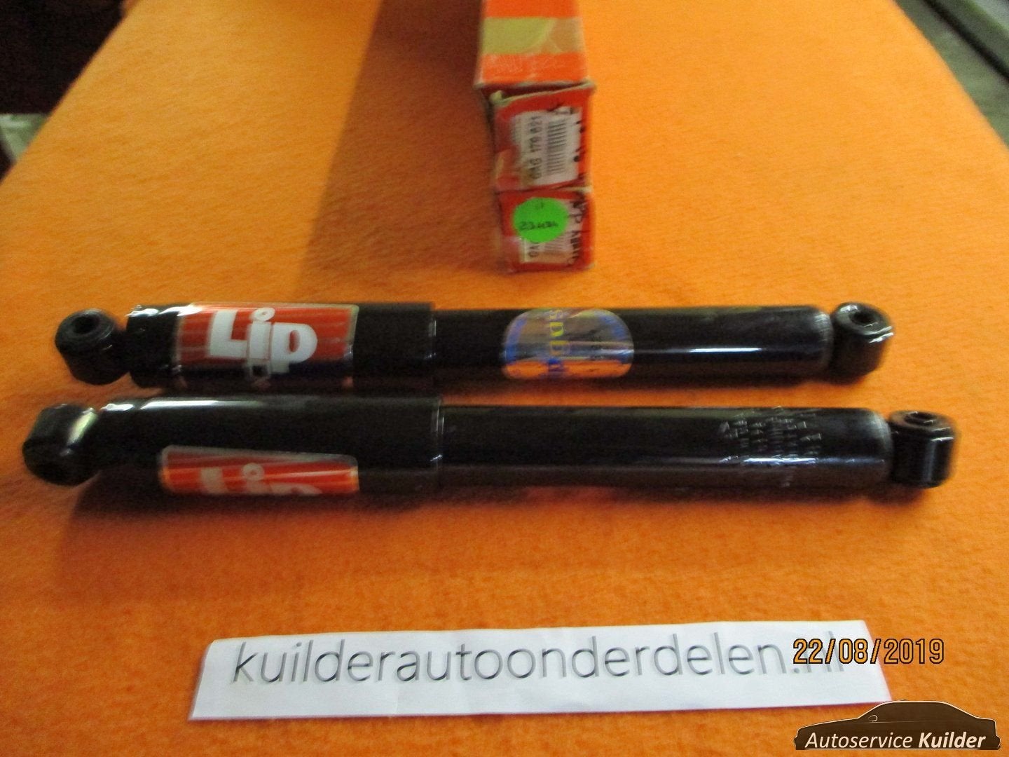 Nieuw set schokdempers Nissan Sunny III traveller QH, -, -, Nieuw, Ophalen of Verzenden