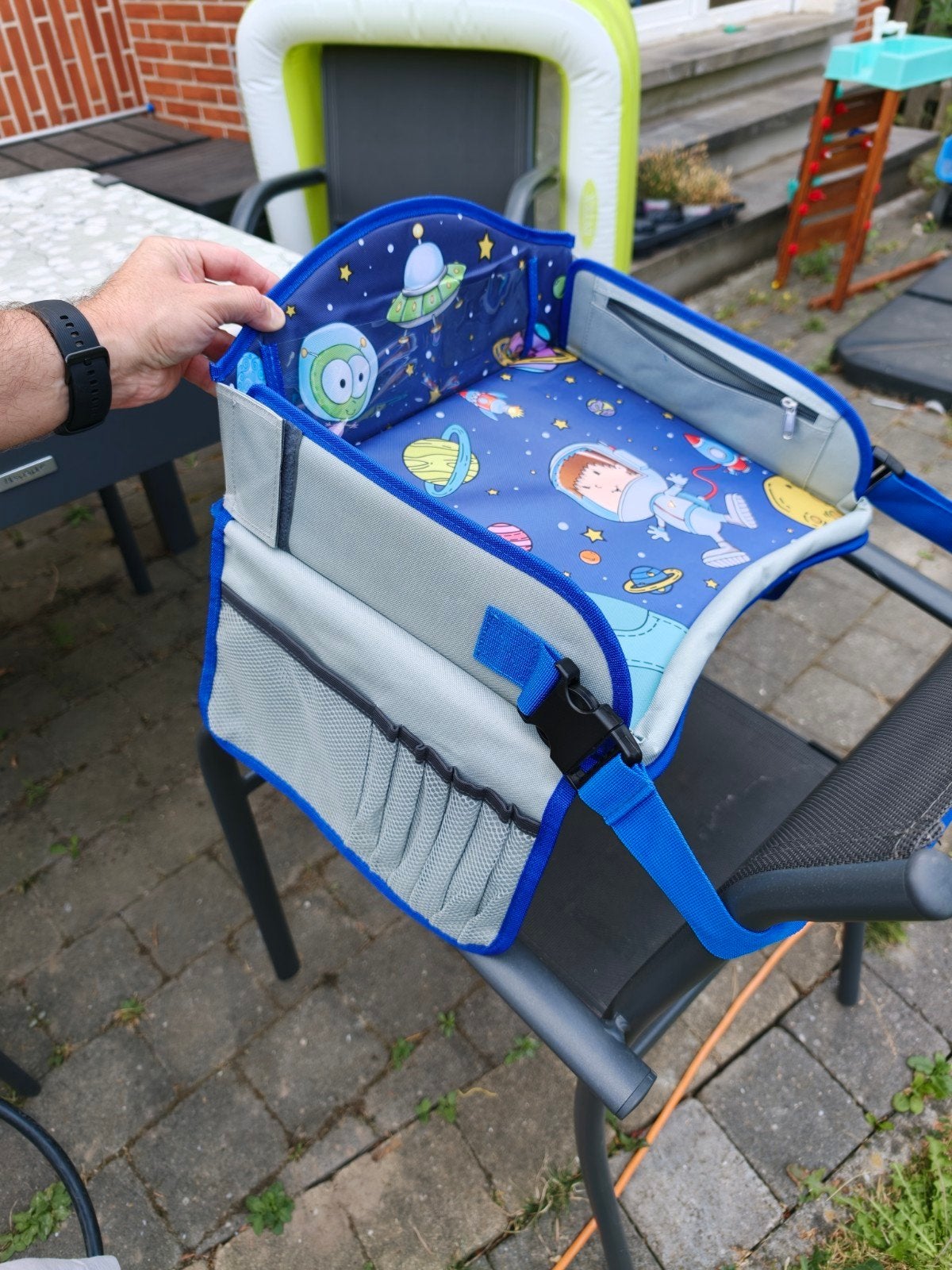 Table d'activités pour siège auto ou table, Ophalen