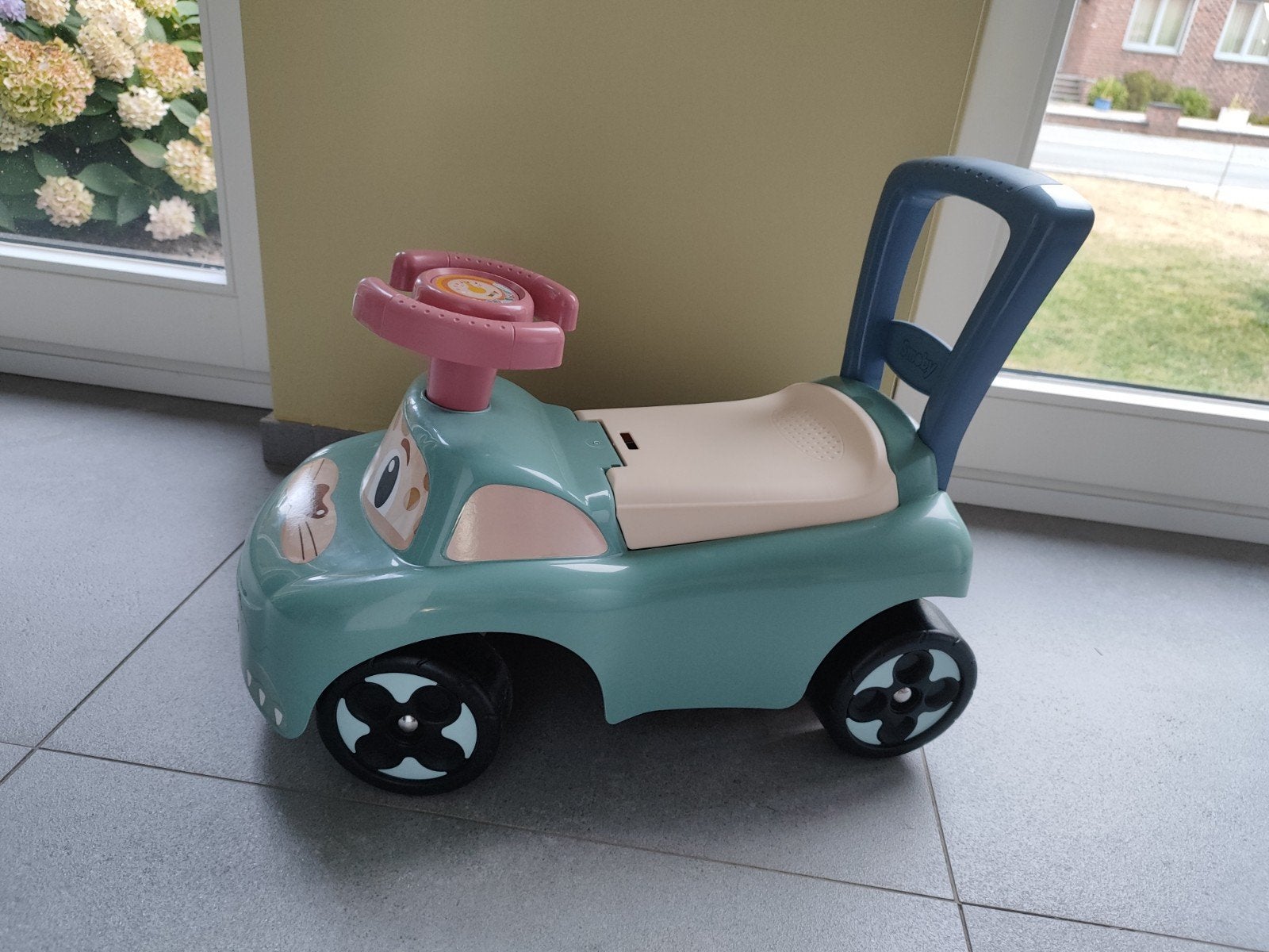 Loopauto Smoby, Ophalen