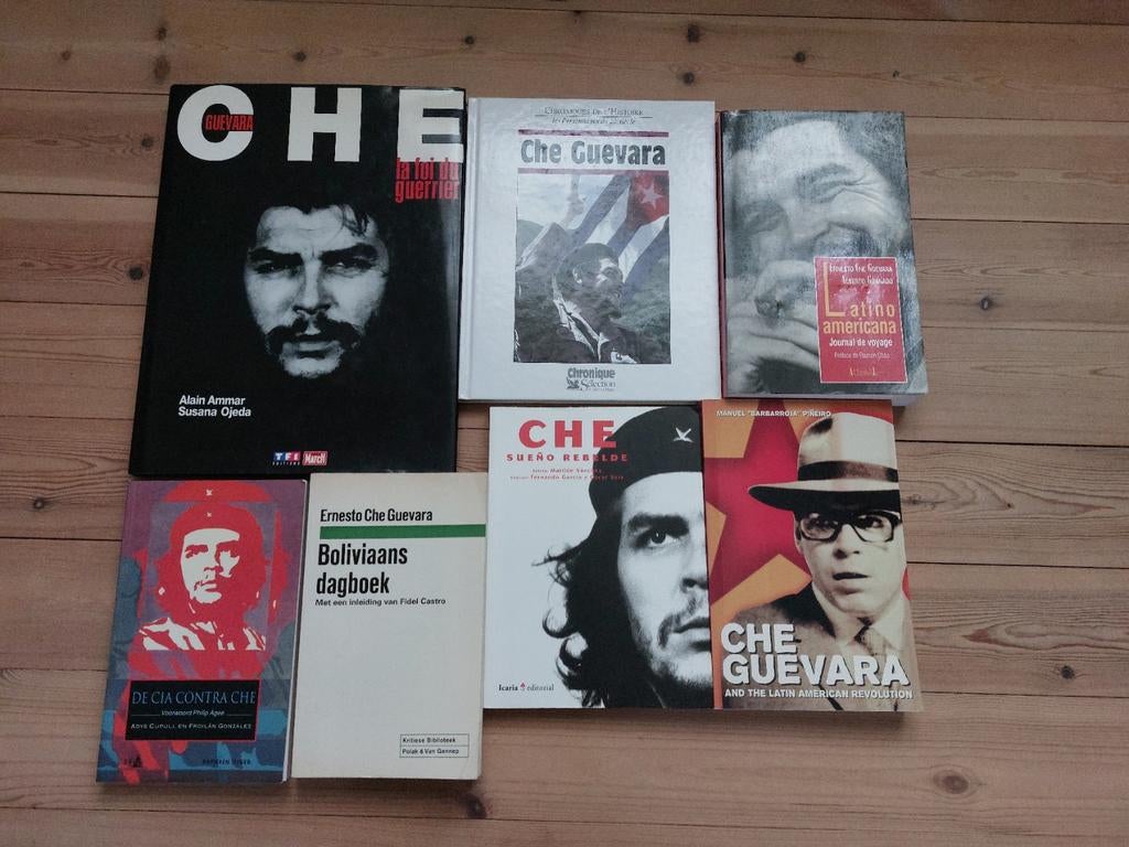 7 boeken over che guevara., Ophalen