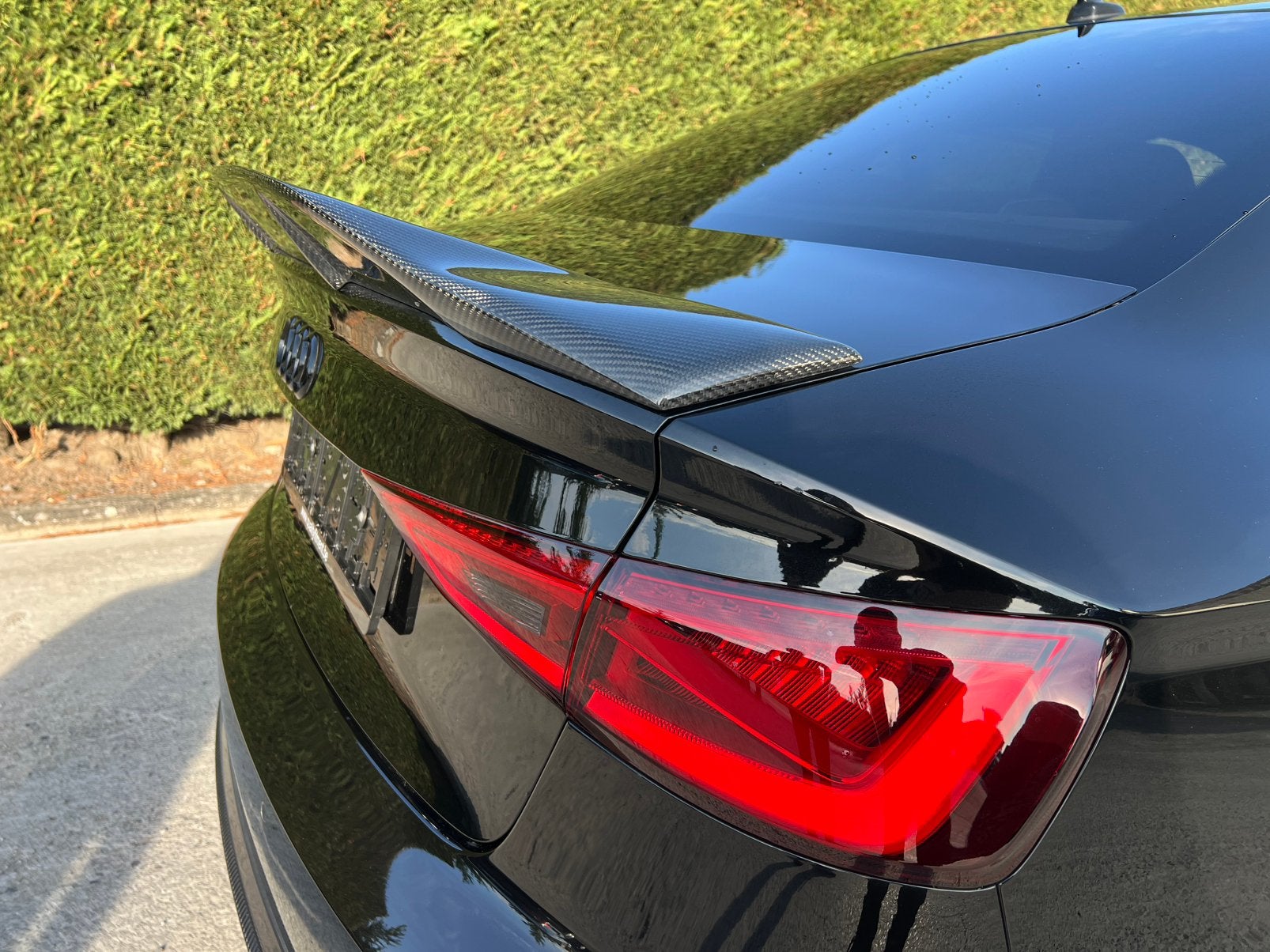 Carbon Ducktail Spoiler • Audi A3/S3/Rs3 Sedan, Ophalen