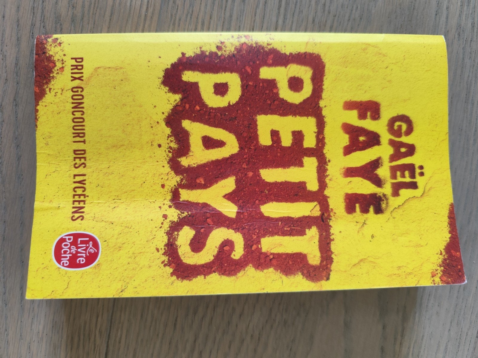 Petit Pays, Ophalen of Verzenden