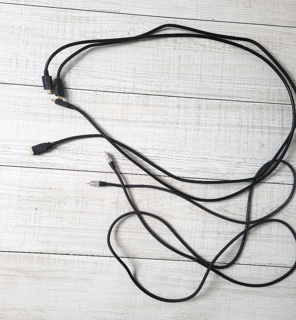 HQ Silver digitale audio EN 2 hdmt kabels 1.50m, Ophalen of Verzenden, Zo goed als nieuw, 2 tot 5 meter, HDMI-kabel