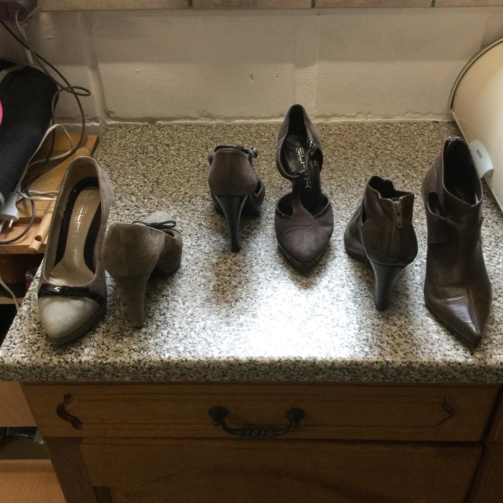 Lot de 5 paires de chaussures, Enlèvement ou Envoi, Escarpins, Comme neuf, Elata