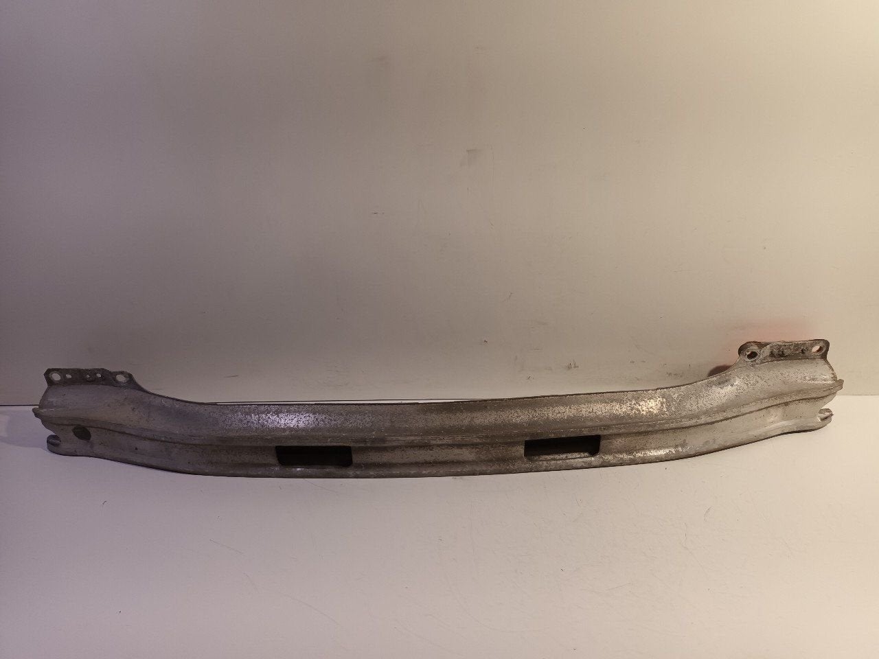 Bumperbalk achter Peugeot 5008, Onderdelen@venauto.nl, Van der Ven Autorecycling B.V., Ettenseweg 76, 4706 PB Roosendaal, The Netherlands