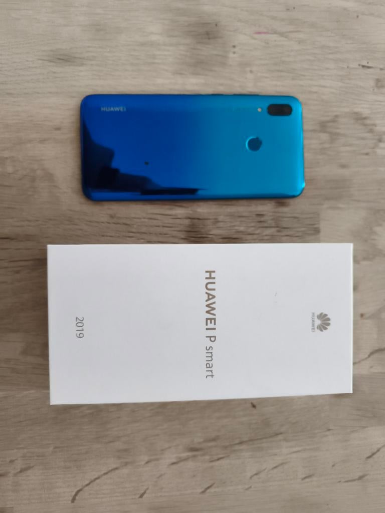 Huawei P Smart 2019, Telecommunicatie, Mobiele telefoons | Huawei, Touchscreen, Android OS, 10 megapixel of meer, Blauw, Ophalen