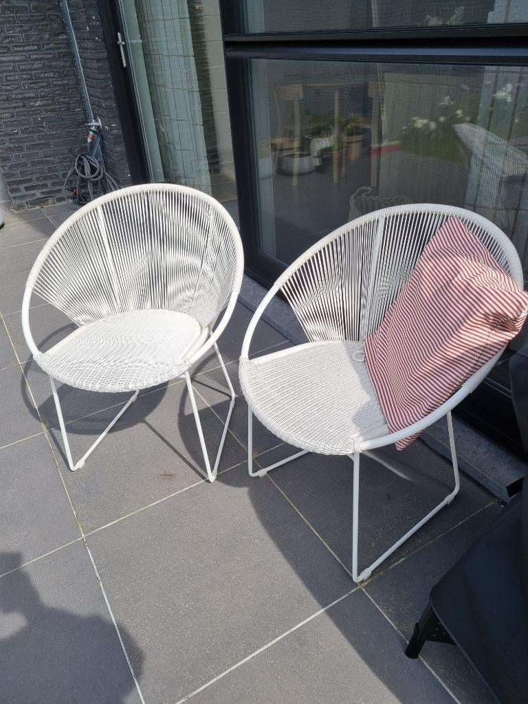 Tuinstoelen, Enlèvement, Utilisé