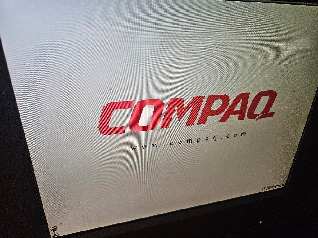 Compaq Deskpro Ep PII 128 Mo de RAM, Informatique & Logiciels, Ordinateurs Vintage, Enlèvement, Compaq