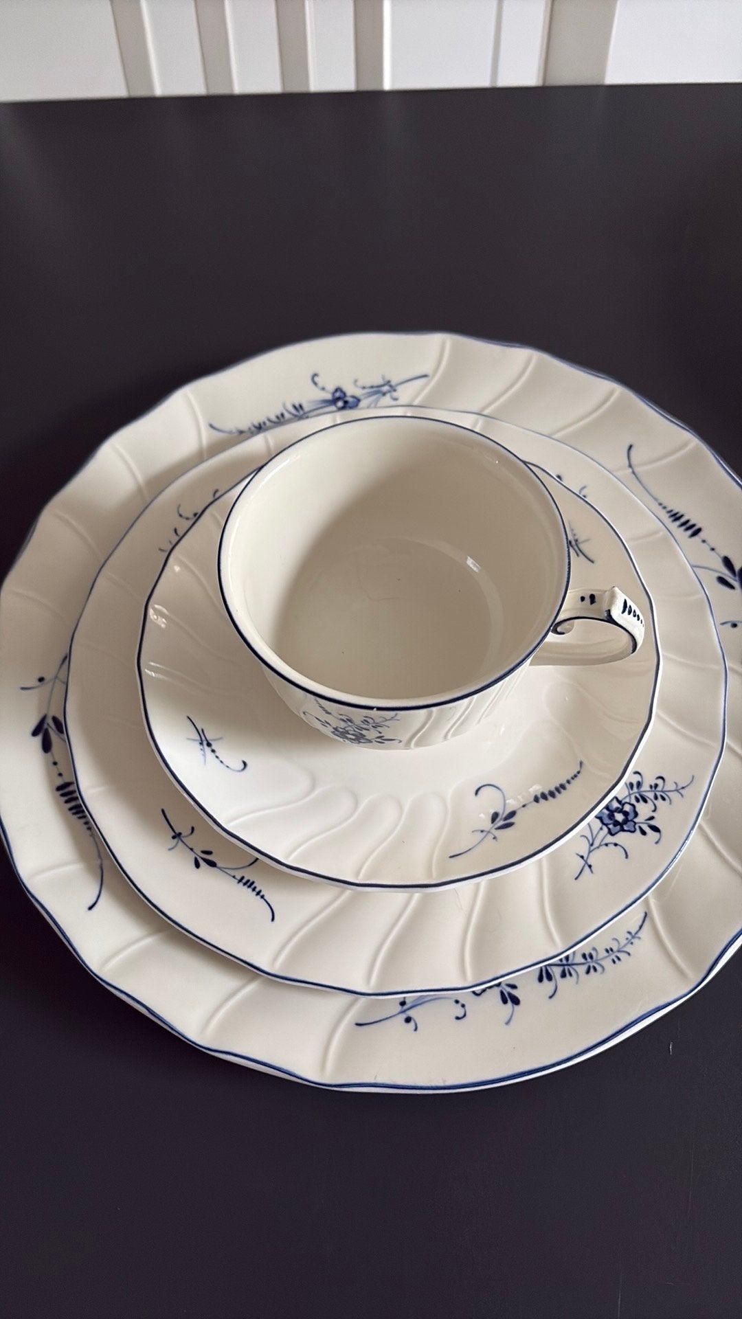 Villeroy &Bosh serie Vieux Luxembourg, Antiquités & Art, Enlèvement