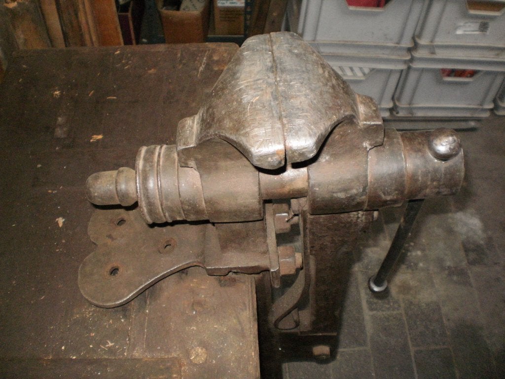 étaux à pied, Bricolage & Construction, Enlèvement, Utilisé, Étau