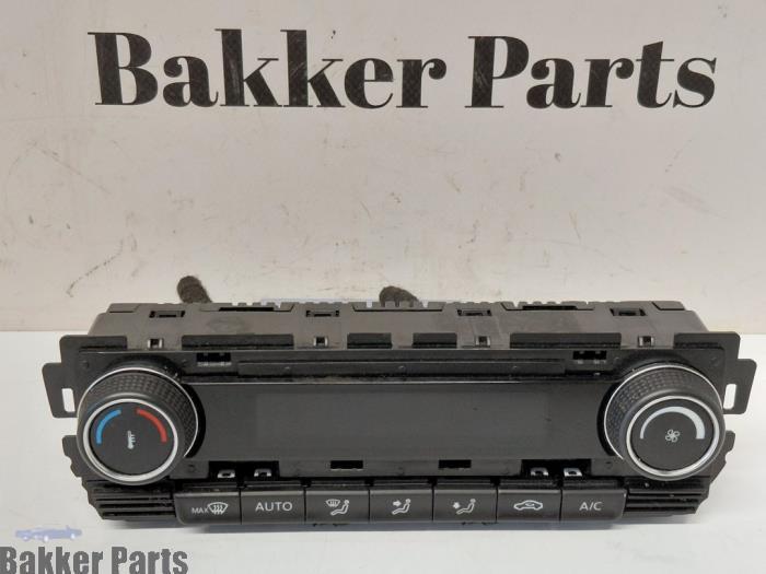 Panneau de commandes chauffage d'un Volkswagen Polo, -, Volkswagen, -, 3 mois de garantie