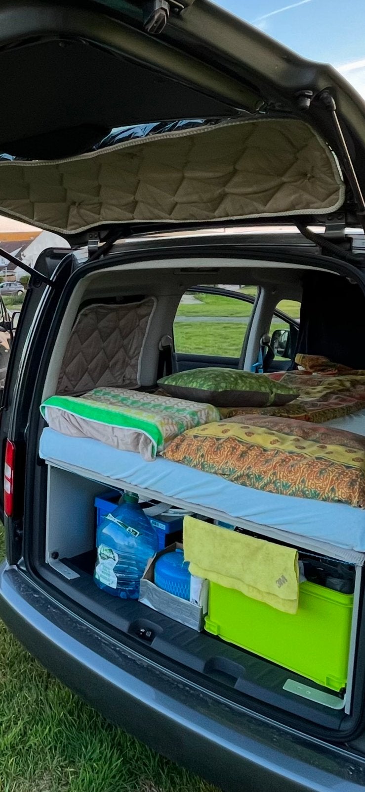 VanEssa Mobilcamping slaap-/ bedmodule voor VW Caddy, Caravanes & Camping, Enlèvement, Comme neuf
