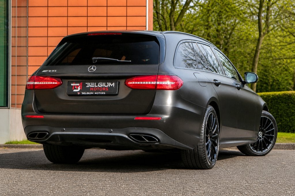 Mercedes-Benz E 43 AMG - 4-Matic - Volledige optie, Auto's, Mercedes-Benz, Automaat, Leder, Bedrijf, 6 cilinders