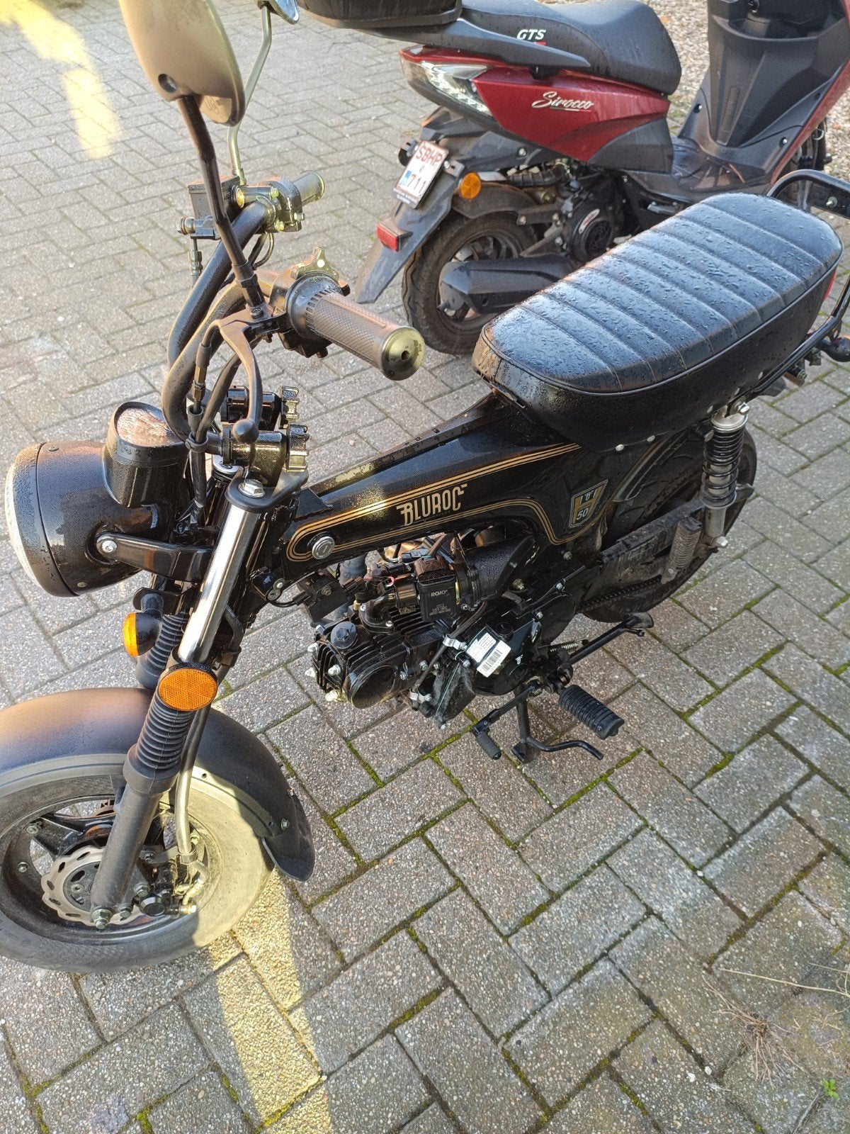Dax a klasse met garantie, Fietsen en Brommers, Ophalen, DAX Bluroc, Klasse A (25 km/u), Zo goed als nieuw