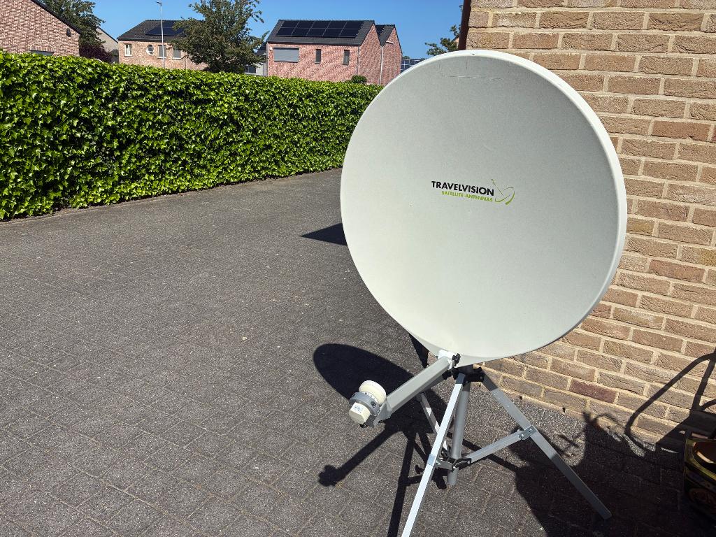 Satelliet travelvision R7 80, Caravans en Kamperen, Mobilhome-accessoires, Ophalen, Zo goed als nieuw