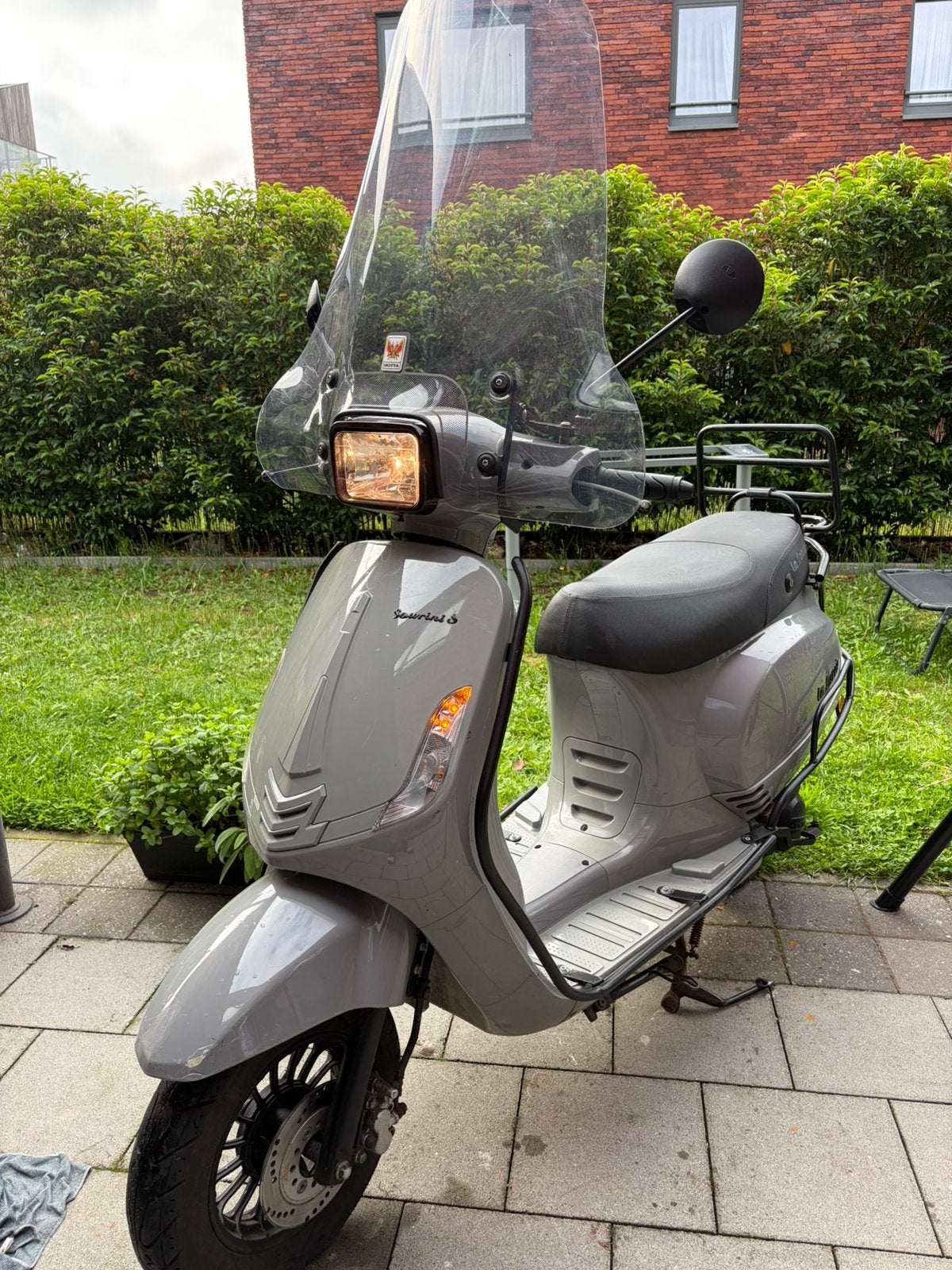 Scooter A klasse bouwjaar 2021, Fietsen en Brommers, Scooters | Vespa, Zo goed als nieuw, Overige modellen, Klasse A (25 km/u)