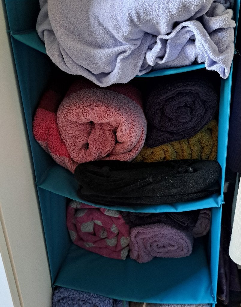 Serviettes de massage, coussin  genoux, housses de table, Enlèvement, Utilisé, Autres types