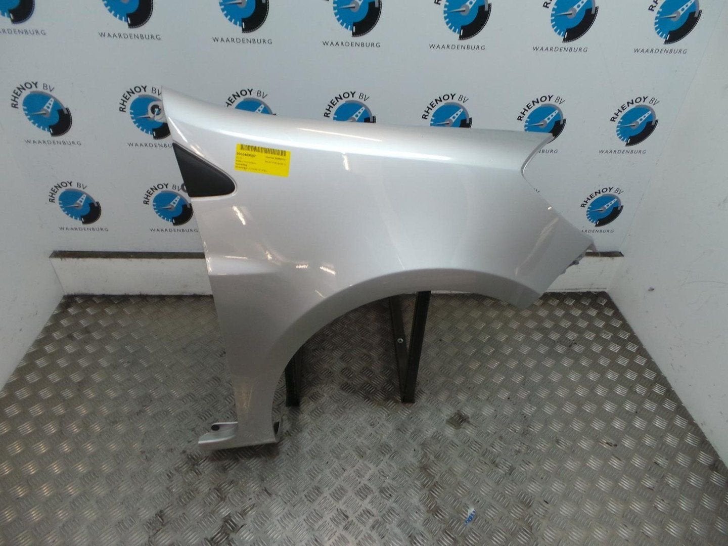RENAULT CLIO VOORSCHERM R 2013, Enlèvement ou Envoi, Utilisé, Stiba membre