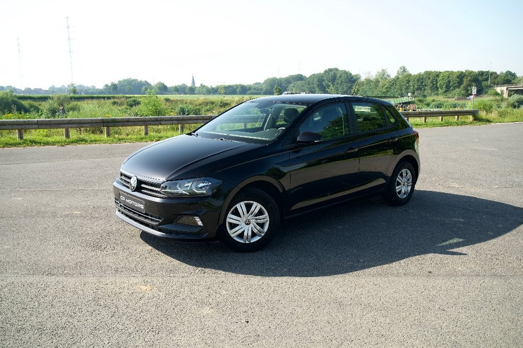VOLKSWAGEN POLO 1.0i | AIRCO | CARPLAY | PDC | 1E EIGENAAR, Voorwielaandrijving, Stof, https://public.car-pass.be/vhr/fe615b4e-fd9d-4342-abf8-cc4256f99771
