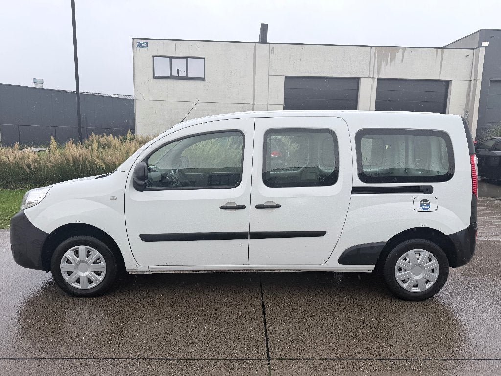 kangoo maxi L2/2021/Diesel/Lez ok tot 2030 6033,05€excl btw, Auto's, Euro 6, Renault, Bedrijf, https://public.car-pass.be/vhr/8e8eec36-1bc0-4214-b618-50e16876c789