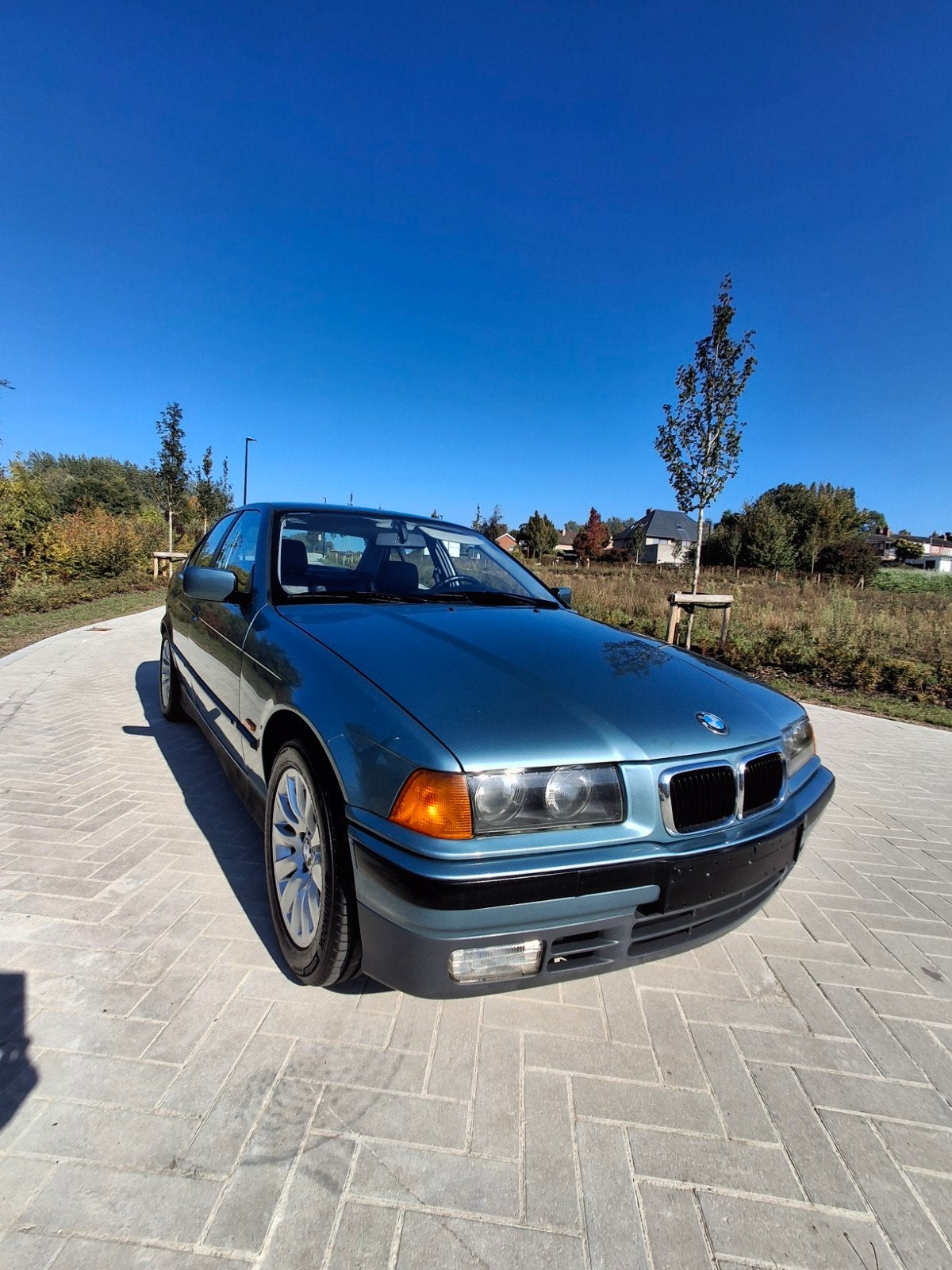 bmw e36 318i Leder Airco, Auto's, 4 cilinders, Leder, Handgeschakeld, Particulier