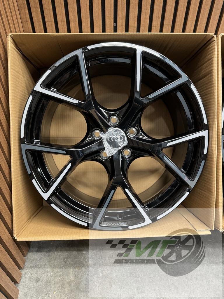 19" Audi RS3 8Y 8Y0601025BP ET25 Cerchi Jante Felgi NEW OEM, Neuf, Véhicule de tourisme, -, Pneu(s)