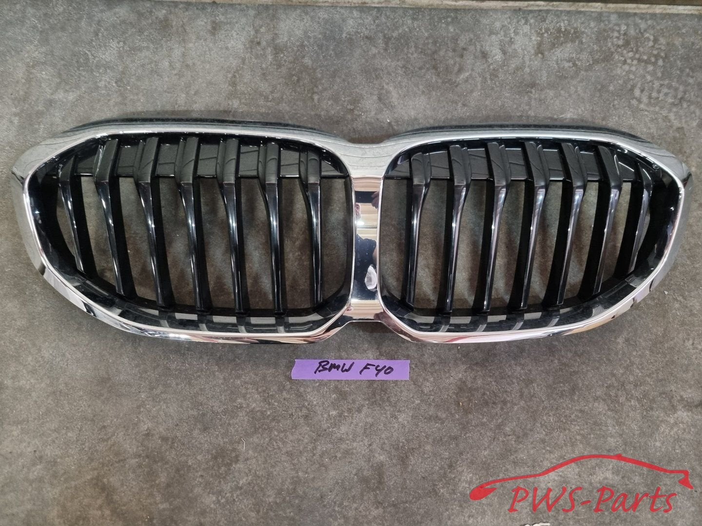 BMW F40 1-SERIE GRILL ORIGINEEL, -, Utilisé, -, Enlèvement ou Envoi