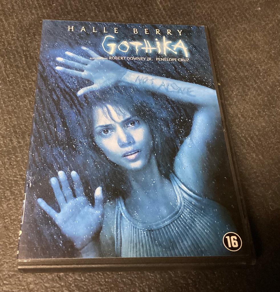Gothika, Enlèvement ou Envoi