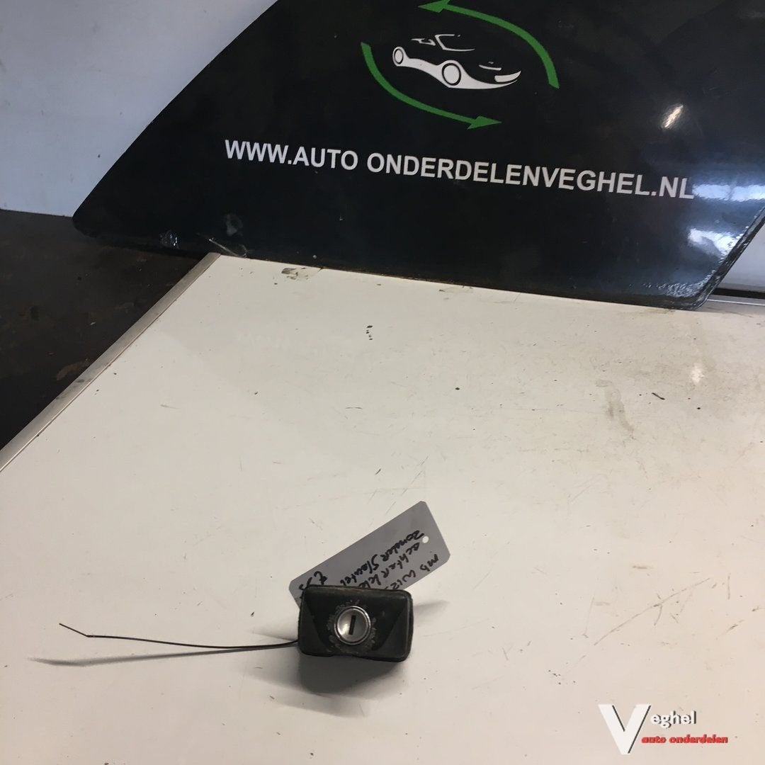 Mercedes W123 Achterklepslot zondersleutel, -, Utilisé, -, -