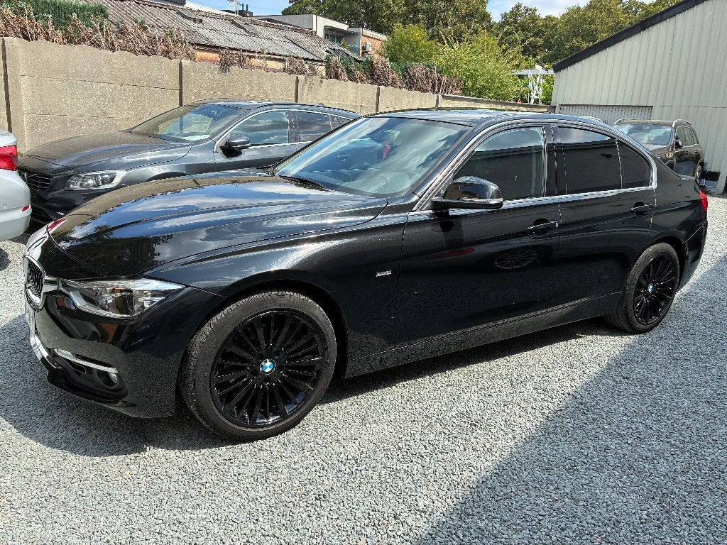 BMW 318 318iA LUXURY LINE, Auto's, 4 deurs, Achterwielaandrijving, Leder, Bedrijf