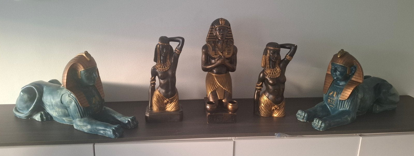 5 faraobeelden in goede staat, Ophalen, Art deco, 50 - 100 cm, Beeld