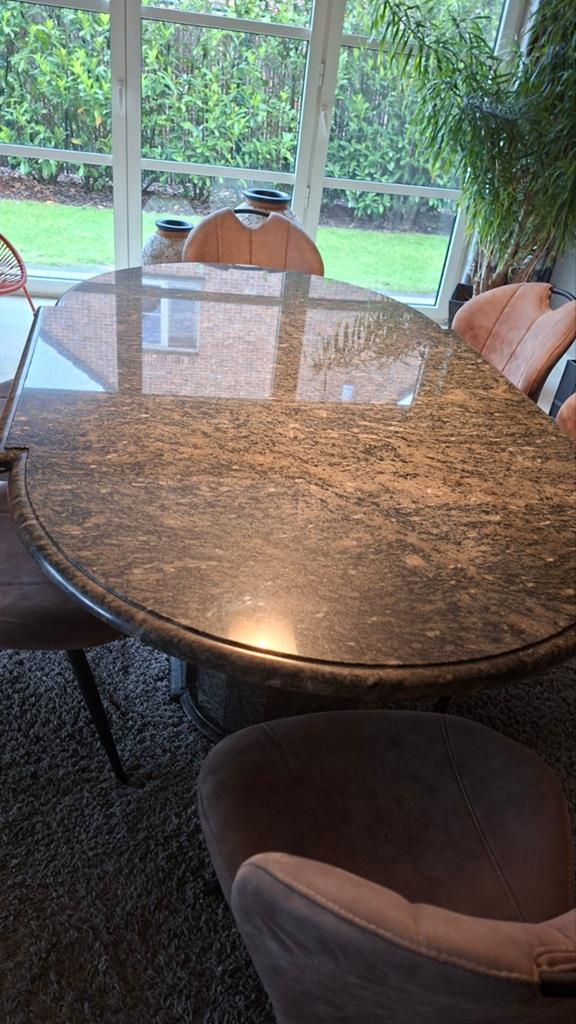 Zware marmeren tafel. 200cmx120cm.  Zo goed als nieuw.., Huis en Inrichting, Tafels | Eettafels, Ophalen, Overige materialen, 100 tot 150 cm