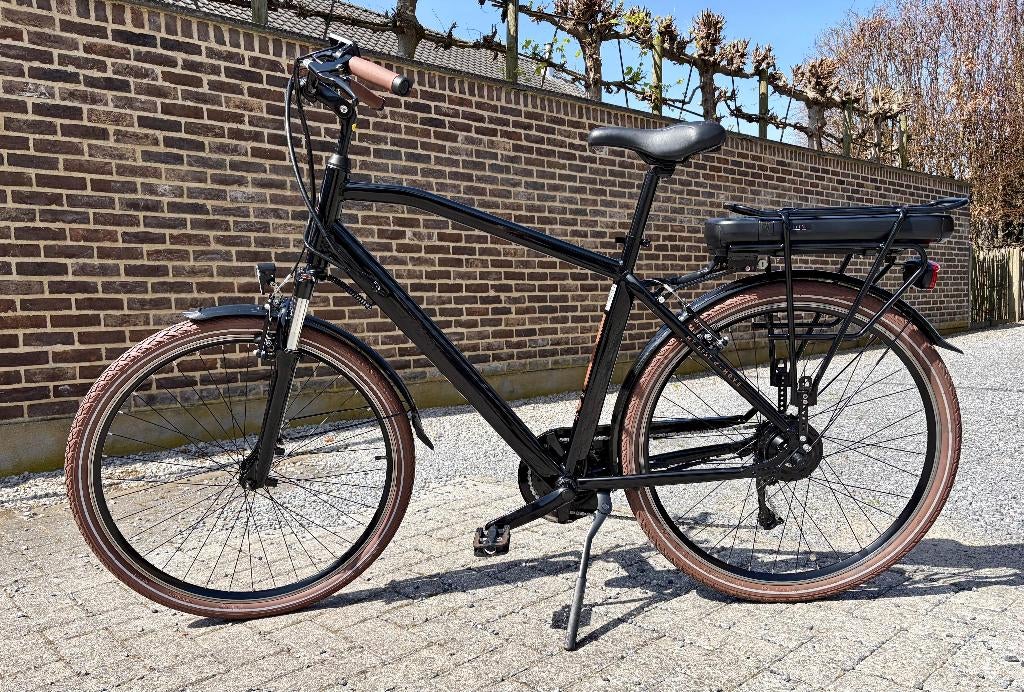 eBike MBM Pulse – Zwart met bruine accenten – Nieuwstaat, Fietsen en Brommers, Velgrem, Versnellingen, 49 tot 53 cm, Zo goed als nieuw