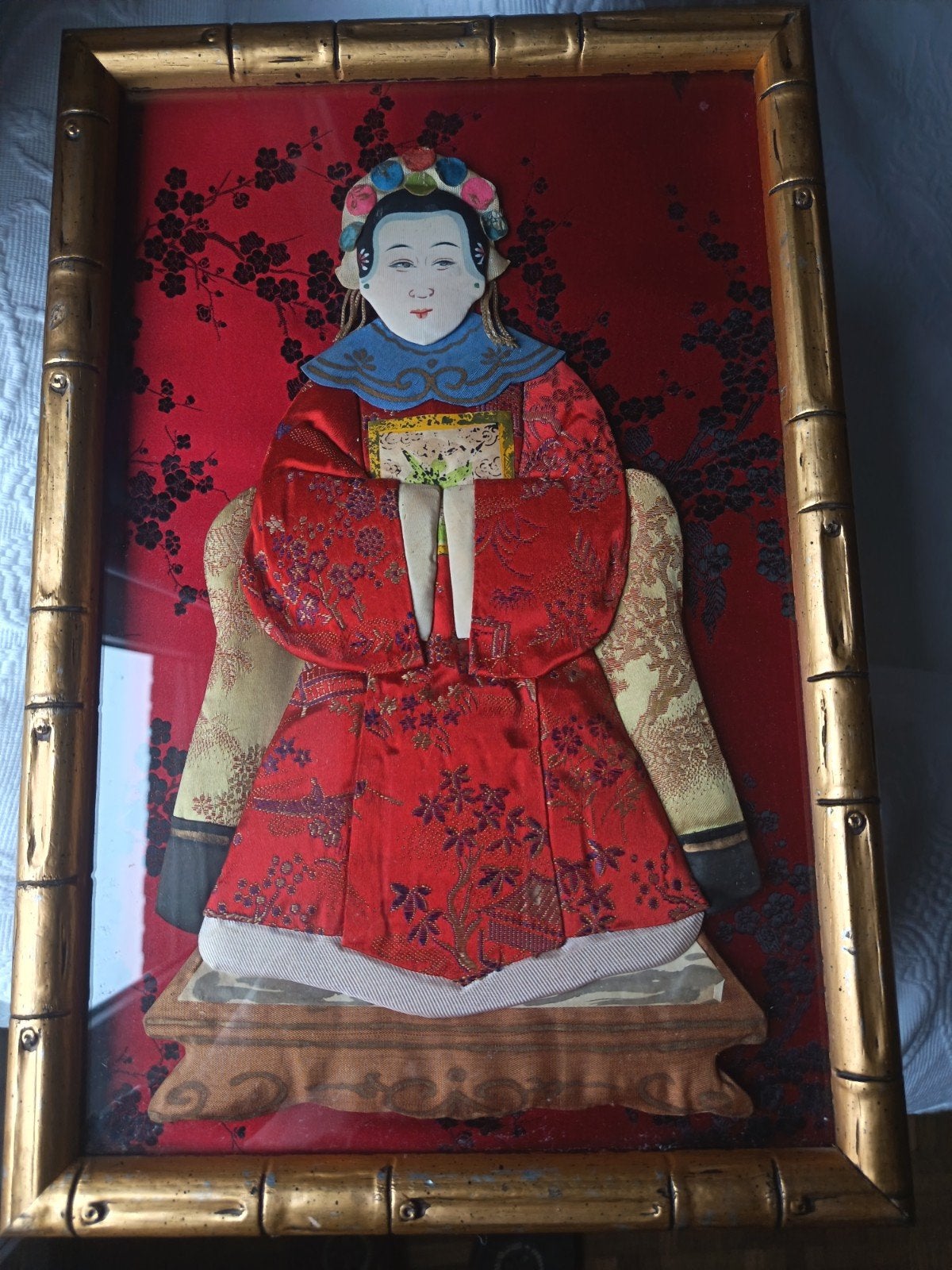 Cadre textile Chinois d'ancêtres encadré 70s, Antiquités & Art, Enlèvement ou Envoi
