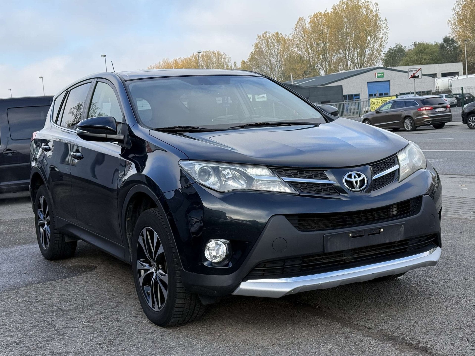 Toyota RAV4 RAV4 2.0 D-4D 4x2 Dynamic, Auto's, Zwart, 4 cilinders, Bedrijf, 5 deurs