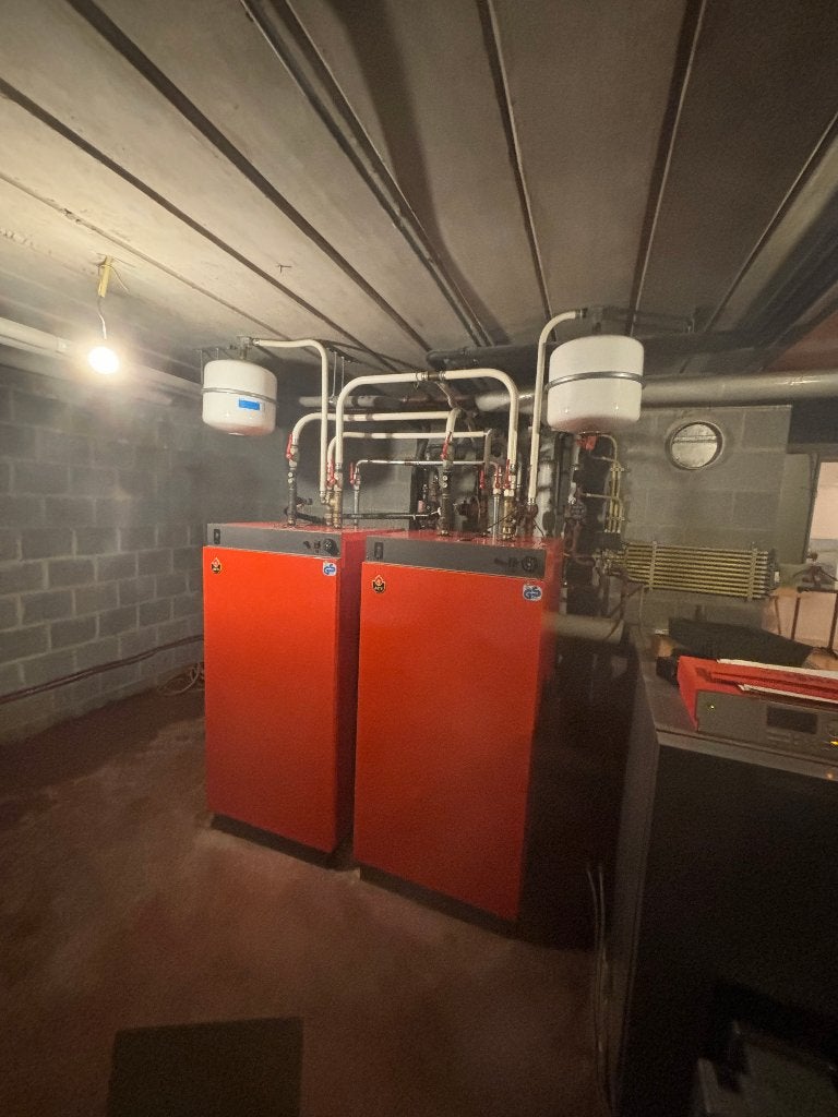 Plombier – Électricien – Chauffagiste Travail de qualité, Service 24h/24, Installation