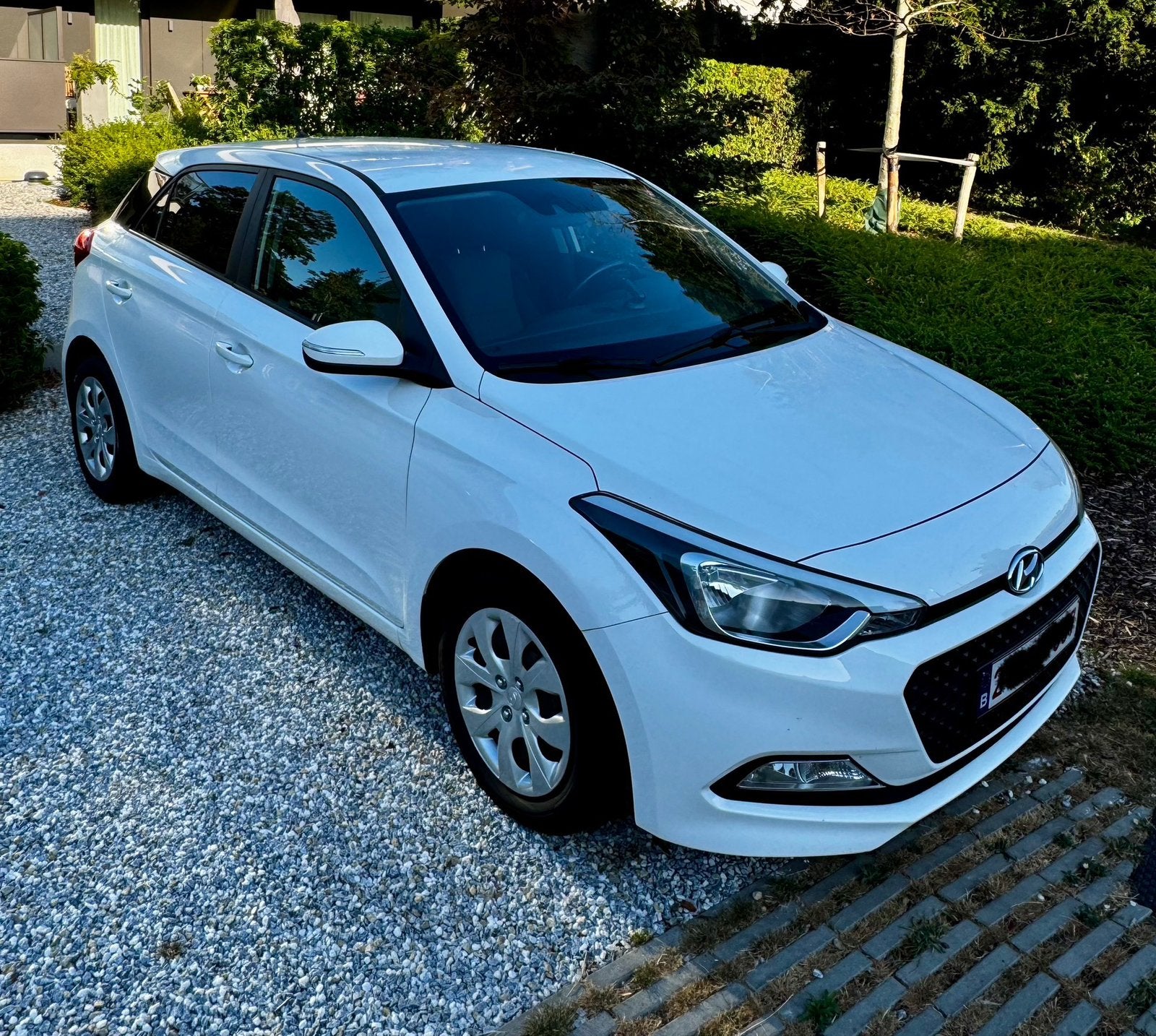 Hyundai i20 1.2 Twist, Auto's, Hyundai, Euro 6, Wit, Particulier, Onderhoudsboekje