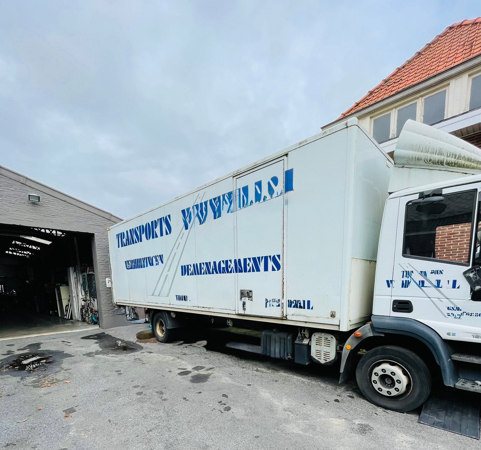 Iveco Eurocargo 12E180 euro5 pour Pieces ou a reparer, Autos, Euro 5, Achat, Iveco, Boîte manuelle