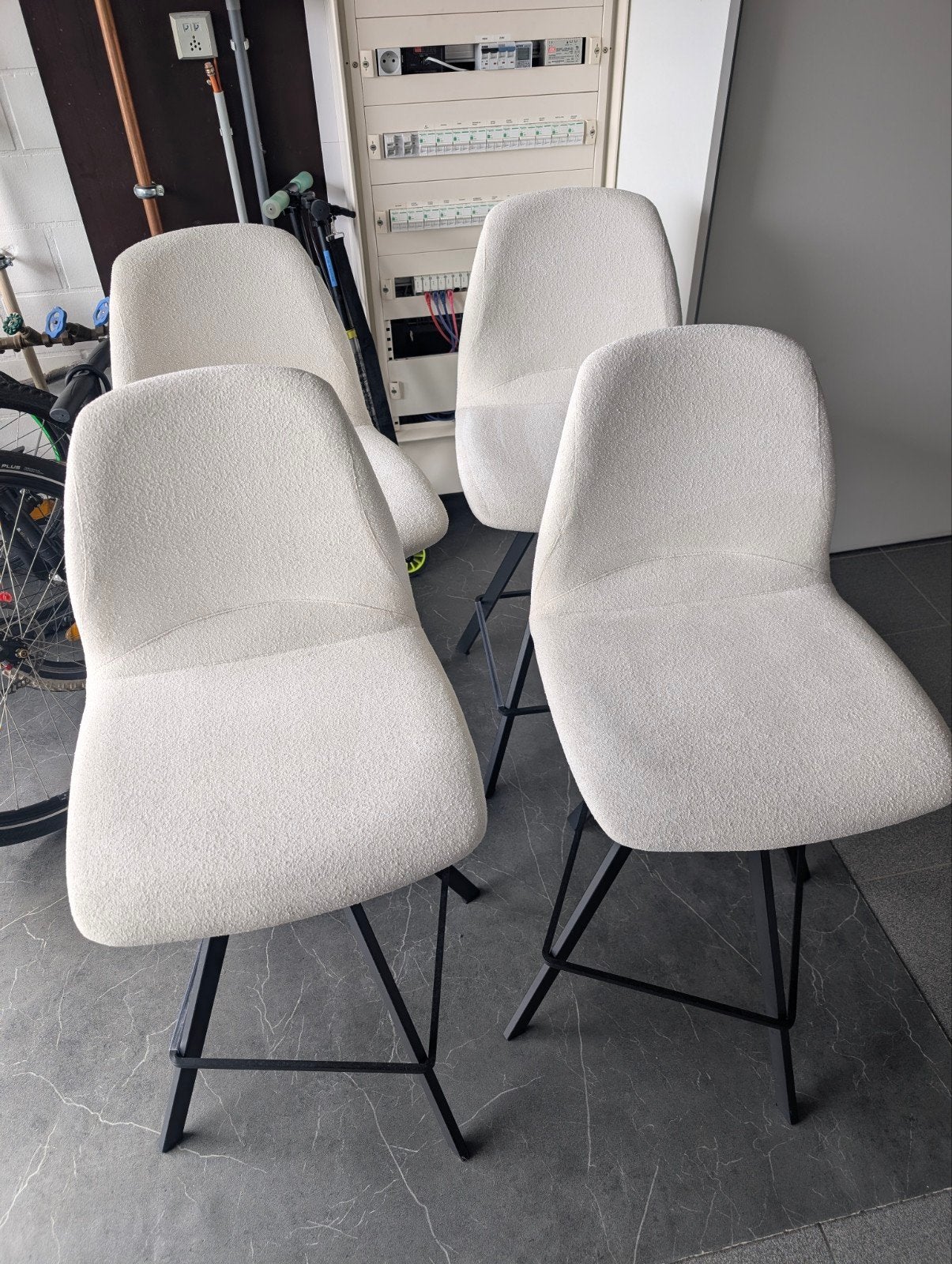4 barstoelen, 90 cm ou plus, 4 tabourets, Comme neuf, Enlèvement
